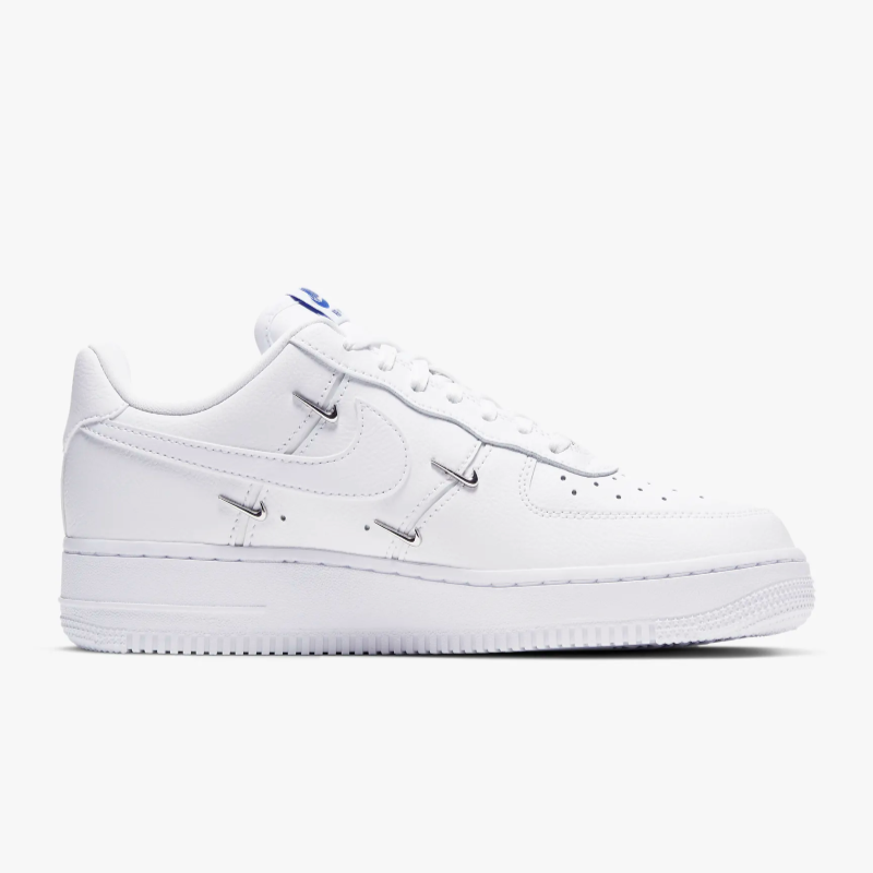 Pantofi sport Nike AIR FORCE 1 07 LX Femei
