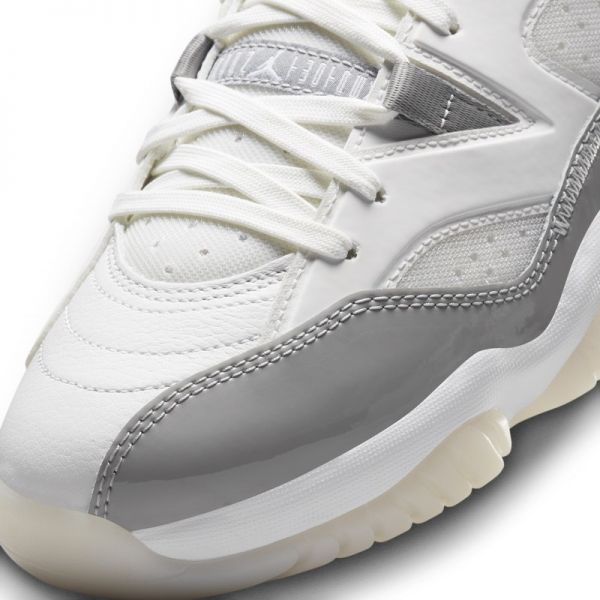 Pantofi Sport Nike WMNS JUMPMAN TWO TREY DR9631-002