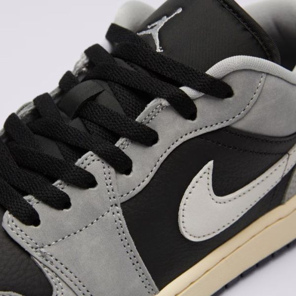 Pantofi sport Nike AIR JORDAN 1 LOW SE Barbati