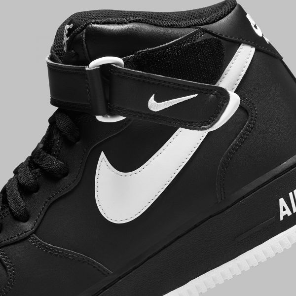 Pantofi Sport Nike AIR FORCE 1 MID '07 Male