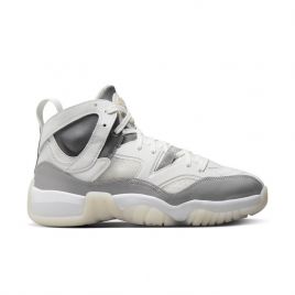 Pantofi Sport Nike WMNS JUMPMAN TWO TREY Female 