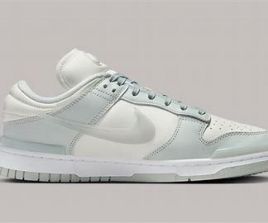 Pantofi sport Nike W DUNK LOW  TWIST Femei