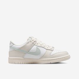 Pantofi sport Nike DUNK LOW BG Unisex