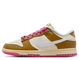 Pantofi Sport Nike W DUNK LOW SE Female 