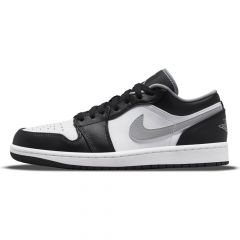 Pantofi sport Nike Air Jordan 1 Low Barbati