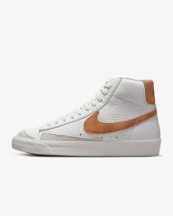 Pantofi sport Nike BLAZER MID '77 Femei