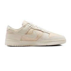 Pantofi sport Nike W DUNK LOW SE TRND Femei