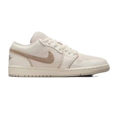 Pantofi sport Nike WMNS AIR JORDAN 1 LOW SE Femei