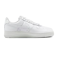 Pantofi sport Nike W AIR FORCE 1 '07 SE Femei