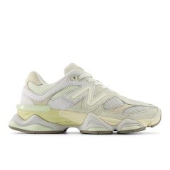 Pantofi sport New Balance 9060 Femei