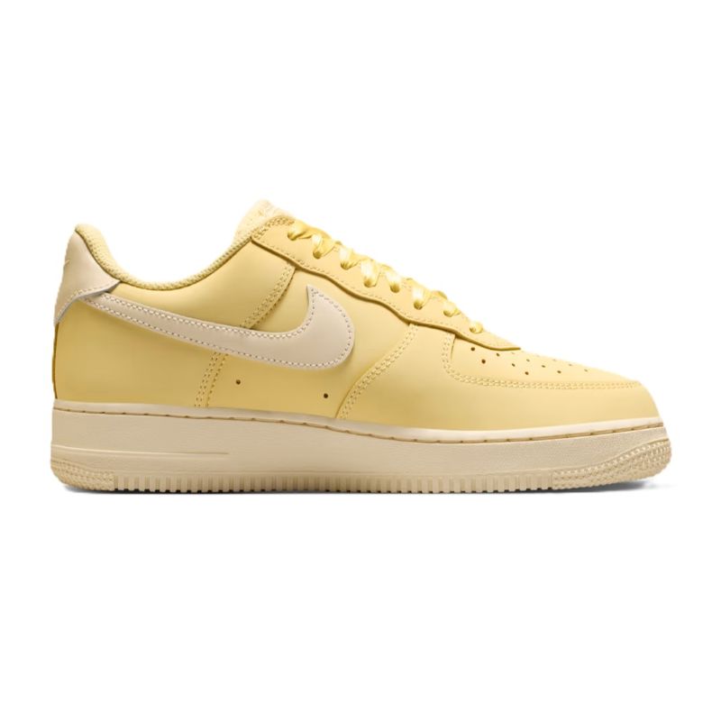Pantofi sport Nike W  AIR FORCE 1 RETRO PRM SE Femei